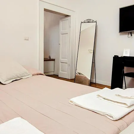 Central Suite Apartment バーリ